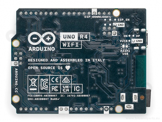 Arduino UNO R4 WiFi, RA4M1, ESP32-S3